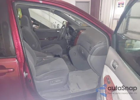 2005 Toyota Sienna Xle/Xle Limited z USA, uszkodzony, nr VIN 5TDZA22C65S227799